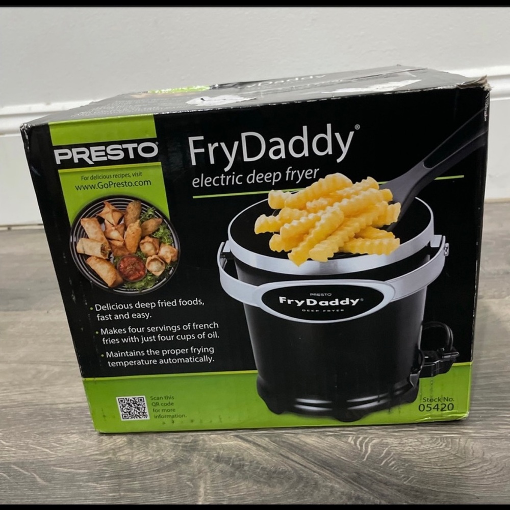 Presto fry daddy brand new never used never opened